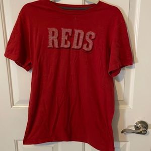 Cincinnati reds tshirt